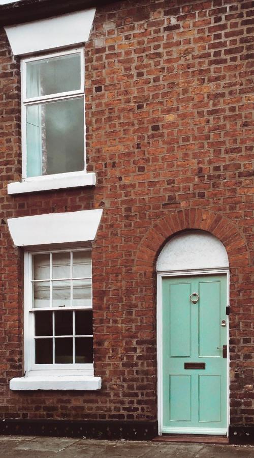 Charming Victorian Cottage Steps From Historic Chester - Free Parking Екстер'єр фото